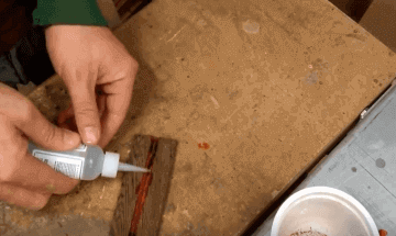 Inlay Padauk Wood Dust With CA Glue